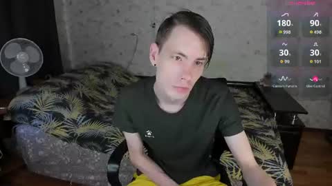 Snapshot of only_eric chatting on 06-09-26, 10:38 Erick online show from 06-09-26, 10:38