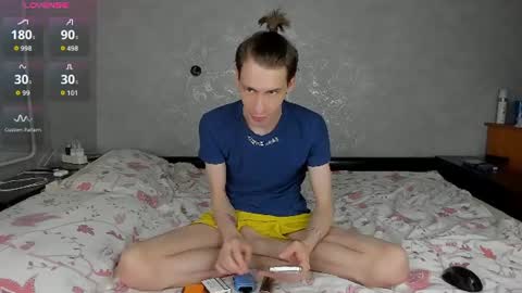 Snapshot of only_eric chatting on 07-06-26, 03:03 Erick online show from 07-06-26, 03:03