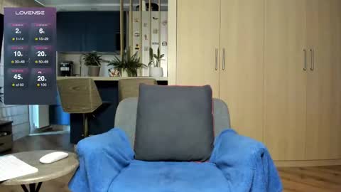 Alex S online show from 09-26-25, 01:48