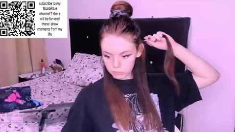 only_sarah1 online show from 12-11-24, 11:21