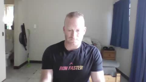 For me to know online show from 11-04-25, 04:11