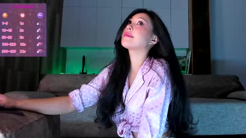 Snapshot of onlycatsss chatting on 01-22-25, 05:06 Amelia online show from 01-22-25, 05:06