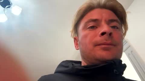 Snapshot of onlyloveyoutwice2016 chatting on 09-25-25, 02:32 onlyloveyoutwice2016 online show from 09-25-25, 02:32