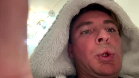 Snapshot of onlyloveyoutwice2016 chatting on 10-26-25, 10:47 onlyloveyoutwice2016 online show from 10-26-25, 10:47