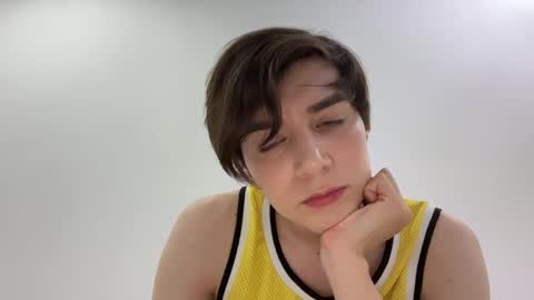 Sergio online show from 10-24-25, 02:08