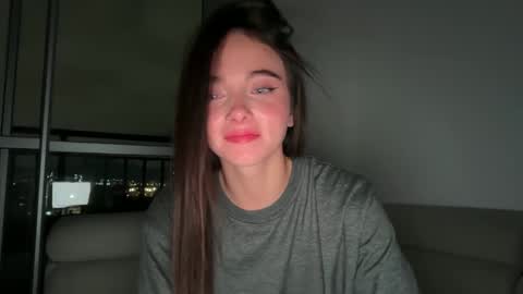 Sophia online show from 05-19-26, 01:56