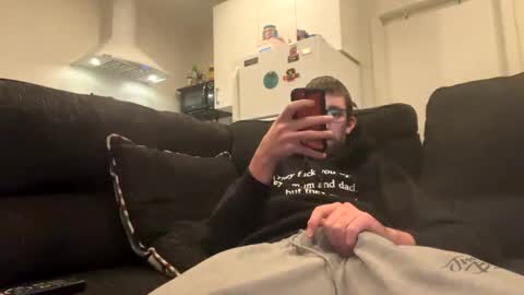 Snapshot of onthecumup69 chatting on 01-20-25, 09:13 onthecumup69 online show from 01-20-25, 09:13