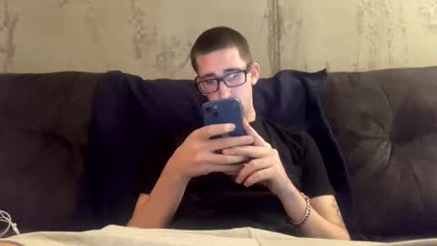 Snapshot of onthecumup69 chatting on 02-24-25, 09:00 onthecumup69 online show from 02-24-25, 09:00