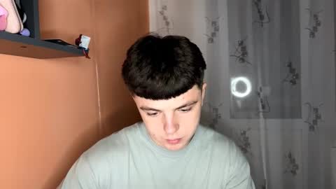 Snapshot of onyiix_ chatting on 11-20-25, 03:34 Mike online show from 11-20-25, 03:34