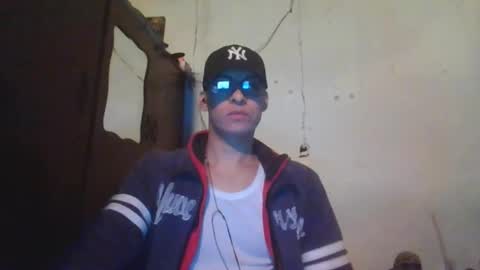 Snapshot of oomaurooo chatting on 12-19-25, 07:15 oomaurooo online show from 12-19-25, 07:15