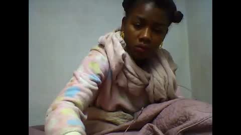 Snapshot of oooorazanasoa chatting on 05-31-26, 03:47 oooorazanasoa online show from 05-31-26, 03:47