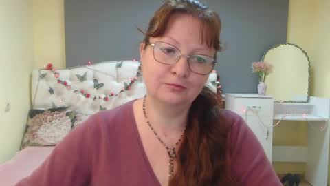Vanessa online show from 04-17-26, 05:54