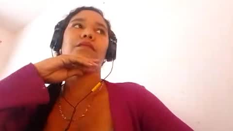 Snapshot of opaltisdale chatting on 02-24-26, 03:43 Lidi online show from 02-24-26, 03:43