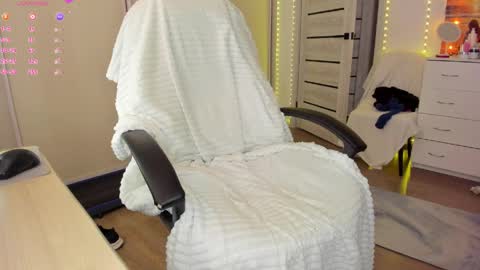 Ophelia online show from 04-02-26, 05:27