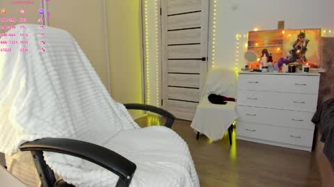 Ophelia online show from 04-09-26, 09:36