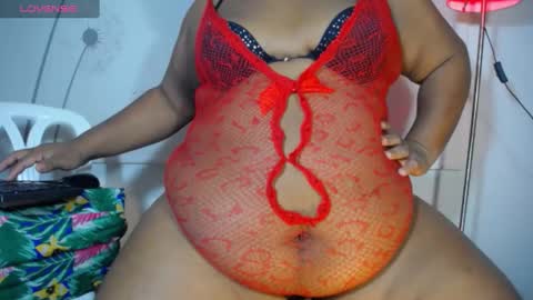 Snapshot of opraxbell chatting on 02-14-25, 09:34 OpraxBell online show from 02-14-25, 09:34