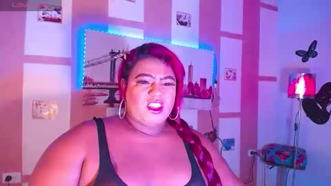 Snapshot of opraxbell chatting on 09-27-25, 05:23 OpraxBell online show from 09-27-25, 05:23