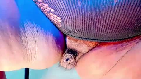 Snapshot of opraxbell chatting on 10-04-25, 03:10 OpraxBell online show from 10-04-25, 03:10