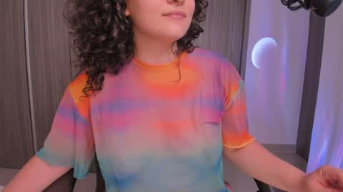 Snapshot of orchide_ chatting on 02-25-25, 11:55 Claire online show from 02-25-25, 11:55