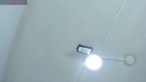 Snapshot of oriana_guzman chatting on 12-05-24, 12:00 Miss Guzman online show from 12-05-24, 12:00