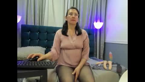 Oriana  online show from 05-27-26, 01:57
