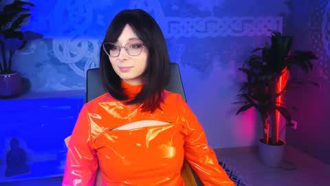 Snapshot of orianna_blade chatting on 02-02-25, 07:14 Orianna - Hi Im into geek culture cosplay crafting LARP games. Shall we play DnD online show from 02-02-25, 07:14