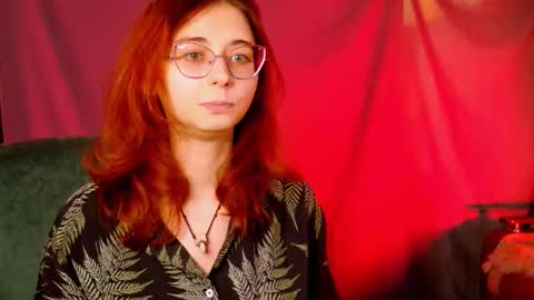 Snapshot of orianna_blade chatting on 09-18-25, 03:25 Orianna - Hi Im into geek culture cosplay crafting LARP games. Shall we play DnD online show from 09-18-25, 03:25