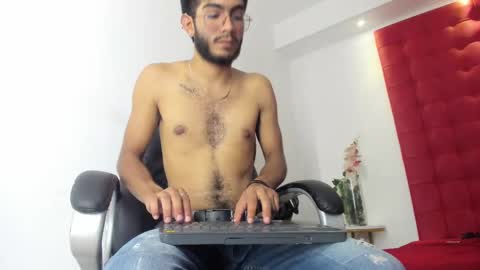 orion y perla online show from 02-13-25, 06:41