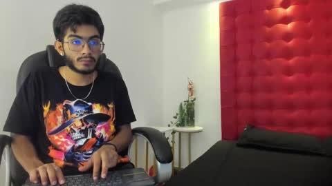 orion y perla online show from 02-18-25, 04:04