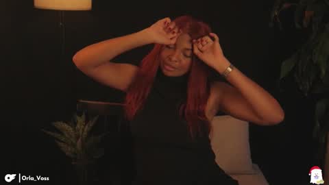 Snapshot of orla_voss chatting on 12-27-24, 04:15 Orla online show from 12-27-24, 04:15