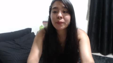  ilonka collins  online show from 03-06-25, 03:35