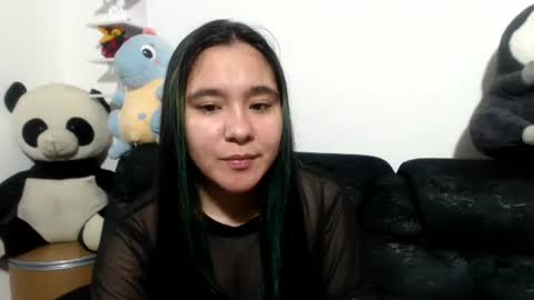Snapshot of orlyn_ chatting on 07-23-26, 04:10 ilonka collins online show from 07-23-26, 04:10