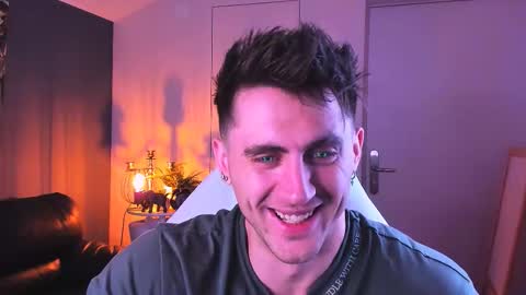 Oscar online show from 10-03-25, 09:23