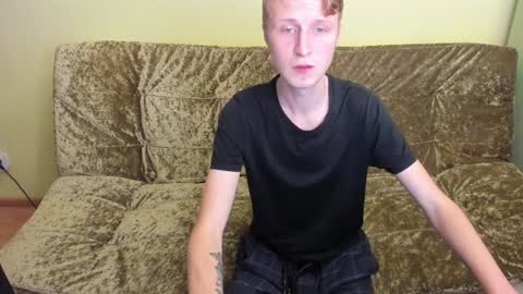 Snapshot of oscar_wildy chatting on 12-01-24, 11:47 Oscar online show from 12-01-24, 11:47