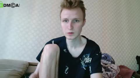 Snapshot of oscar_wildy chatting on 04-24-26, 04:20 Oscar online show from 04-24-26, 04:20