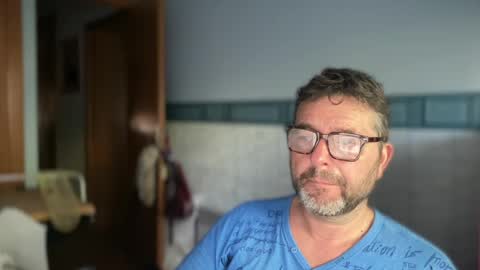 oscarbcncat online show from 07-06-26, 03:36