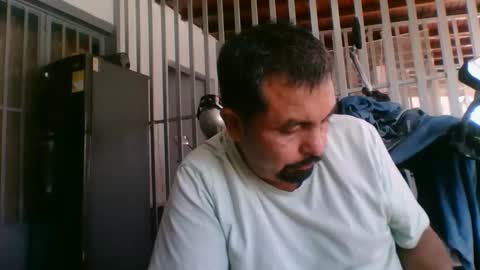 Snapshot of oscarjhe3512 chatting on 11-07-25, 03:12 oscarjhe3512 online show from 11-07-25, 03:12