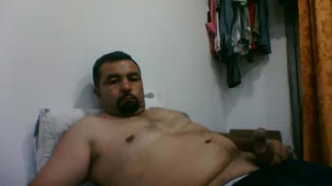 Snapshot of oscarjhe3512 chatting on 01-09-26, 01:30 oscarjhe3512 online show from 01-09-26, 01:30