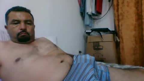 Snapshot of oscarjhe3512 chatting on 02-02-26, 02:10 oscarjhe3512 online show from 02-02-26, 02:10