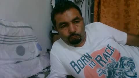 Snapshot of oscarjhe3512 chatting on 02-18-26, 01:56 oscarjhe3512 online show from 02-18-26, 01:56