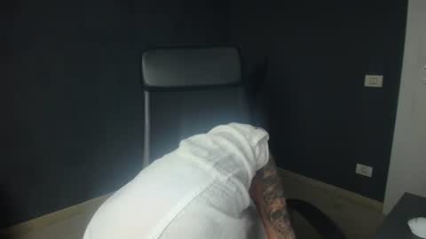 OscarWills online show from 08-04-26, 02:59