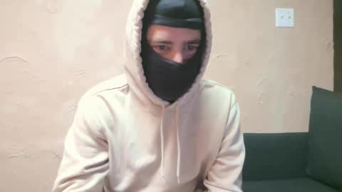 Snapshot of osexyjake chatting on 12-03-25, 08:40 osexyjake online show from 12-03-25, 08:40