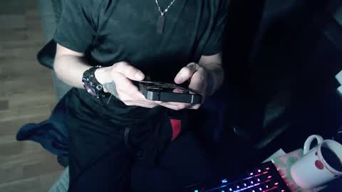 osirisbad online show from 03-08-25, 12:00