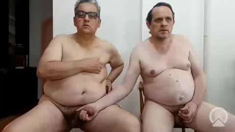 Snapshot of osoandcub chatting on 11-13-25, 08:52 Osoandcub online show from 11-13-25, 08:52