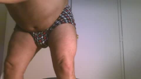 Snapshot of osolicencioso chatting on 02-28-25, 04:32 Oso Licencioso online show from 02-28-25, 04:32