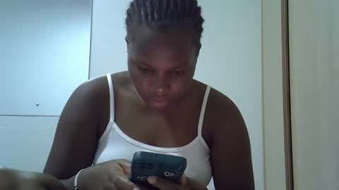 Snapshot of osoprettyebony chatting on 11-03-25, 02:40 osoprettyebony online show from 11-03-25, 02:40