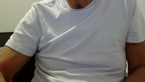 Ossi online show from 04-06-26, 01:47