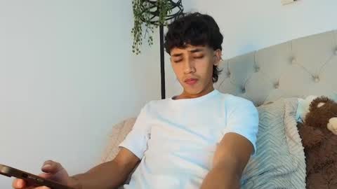 ostin 18hot online show from 02-12-26, 04:29