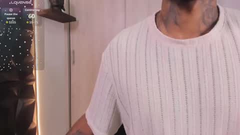 Snapshot of ostin_danielss chatting on 11-23-25, 01:05 Ostin Daniels online show from 11-23-25, 01:05