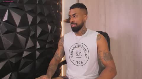 Snapshot of ostin_danielss chatting on 11-25-25, 09:04 Ostin Daniels online show from 11-25-25, 09:04